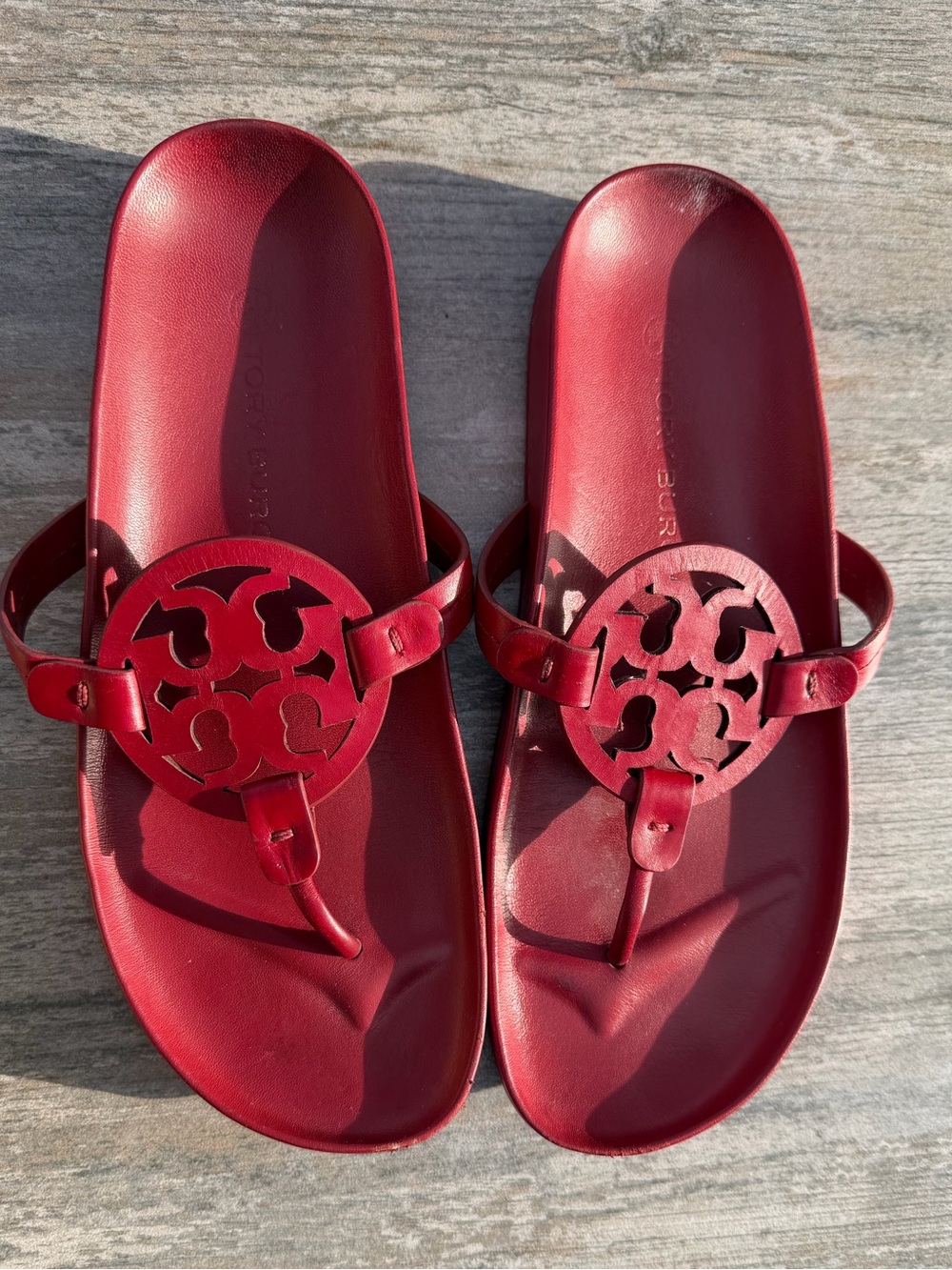 Tory Burch Miller Cloud red leather thong sandal 9.5